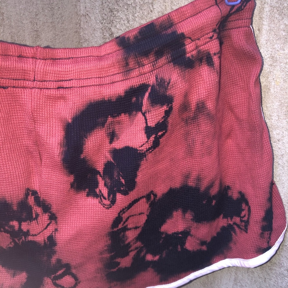 Thermal Handcrafted Bleached Drawstring Short Nwot - image 7